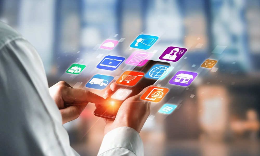 digital marketing trends, screen with digital apps